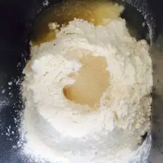 Make Simple salad bread step 0