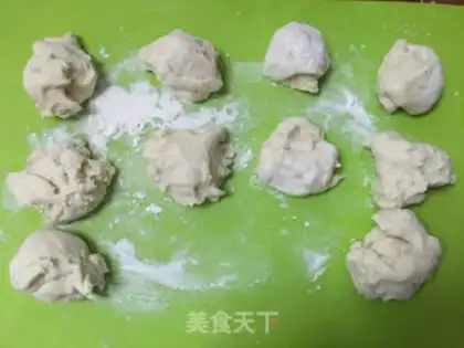 Make Simple salad bread step 1