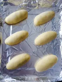 Make Simple salad bread step 4