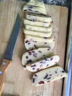 Make Plum cookies step 8
