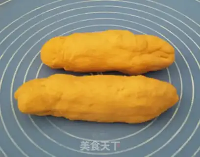 Make Pumpkin caterpillar bread step 12