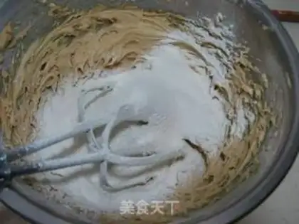 Make Halloween spider waffles step 6