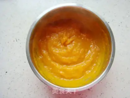 Make Sweet chicken bread step 1