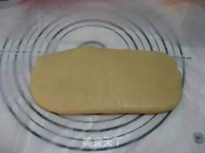 Make Halloween spider waffles step 8
