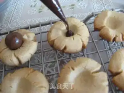 Make Halloween spider waffles step 16