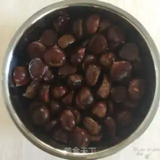 Make Sweet and not tired of chestnut mud step 0