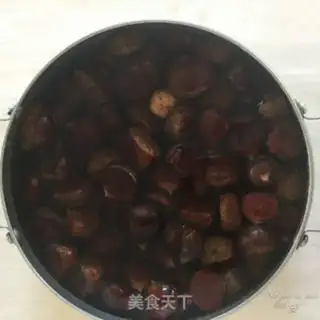 Make Sweet and not tired of chestnut mud step 1