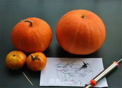 Make Halloween pumpkin lantern carved step 0