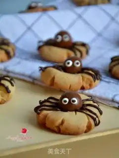 Make Halloween spider waffles step 24