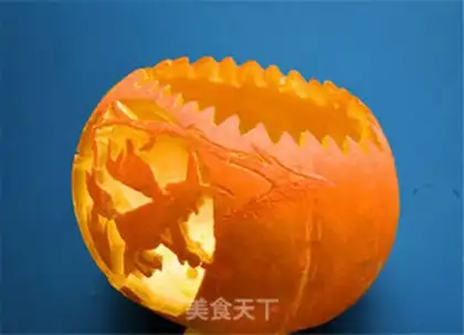 Make Halloween pumpkin lantern carved step 5