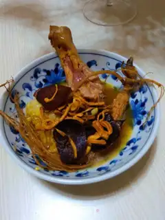 Make The ginseng chicken-legged weed soup step 10