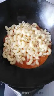 Make Fry mushrooms and macaroni step 6