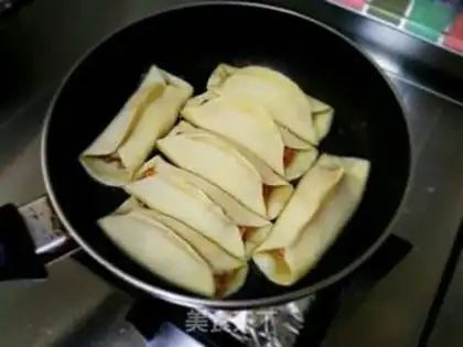Make Puppet and pork pans step 16