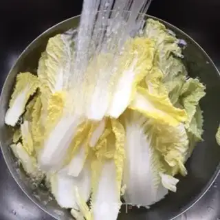 Make Jealousy and cabbage step 1