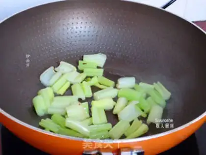 Make The Celery Lily step 4