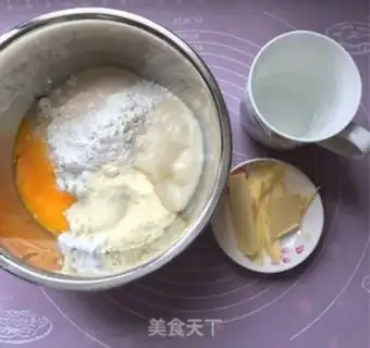 Make The Golden Lion King who squeezes bread step 4