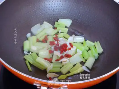 Make The Celery Lily step 5