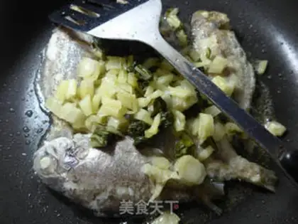 Make The pickles make the blackfish step 2