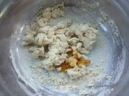 Make walnut bread step 1
