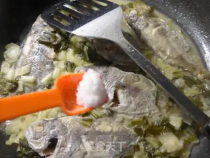Make The pickles make the blackfish step 5