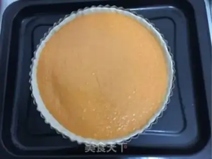 Make Halloween pumpkin pie step 7