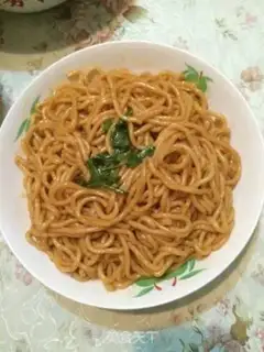 Make Onion noodles step 0