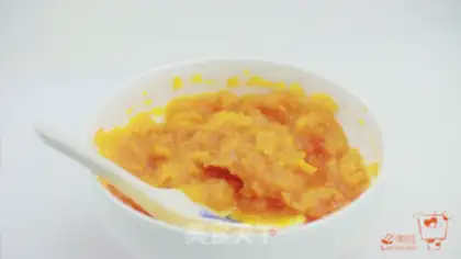 Make Halloween pumpkin pie step 0