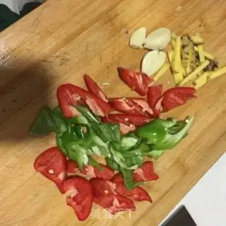 Make Twin pepper squid step 1