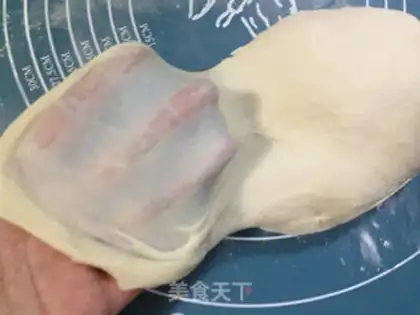 Make Chinese refined dairy packs step 3