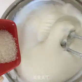 Make Chestnut cake roll step 4