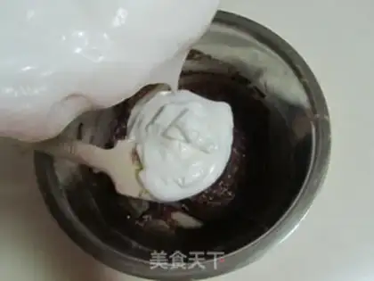 Make Mocha chocolate almond cake step 7
