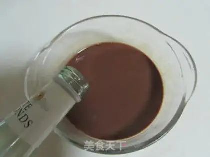 Make Mocha chocolate almond cake step 16