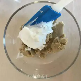 Make Chestnut cake roll step 16