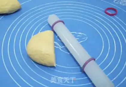 Make Birthday bread step 8