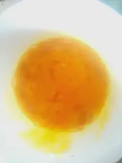 Make Sun fruit steamed eggs step 1