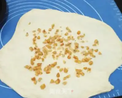 Make Birthday bread step 19