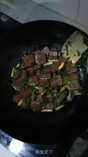 Make Scrambled sheep blood step 5