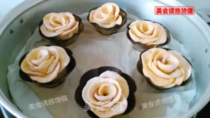 Make Yellow roses step 7