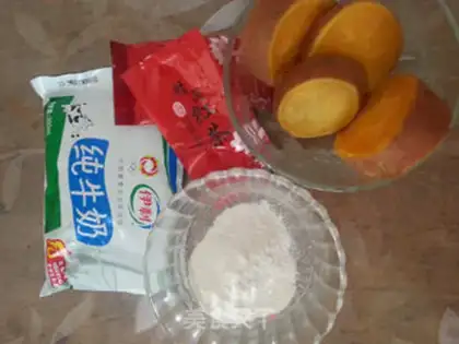Make Milk, tea, potatoes step 0