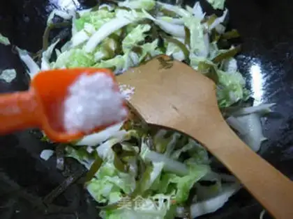 Make Garlic seaweed step 7