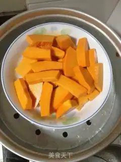 Make Pumpkin leaf clamps step 1