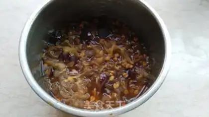 Make The silver spoon of red dates step 4