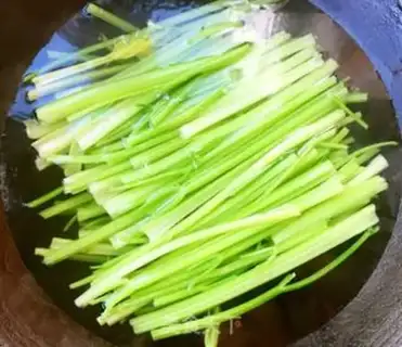 Make A little veggie on the side step 1