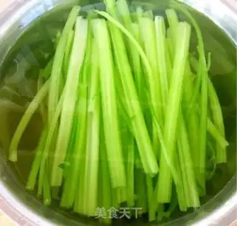 Make A little veggie on the side step 2