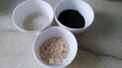 Make Black rice oatmeal step 0