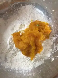 Make Onion sesame buns step 3