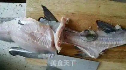 Make Homemade round of fish step 1