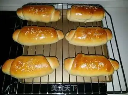 Make Black pepper meat rolls step 20