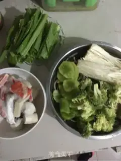 Make Spicy pot step 1