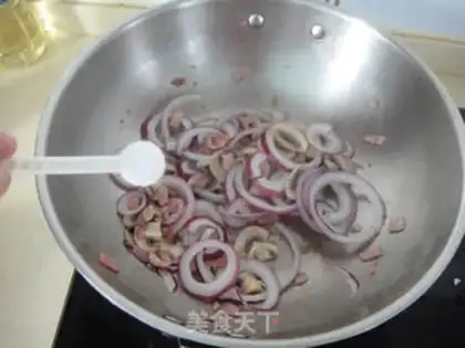 Make Seafood pizza step 7